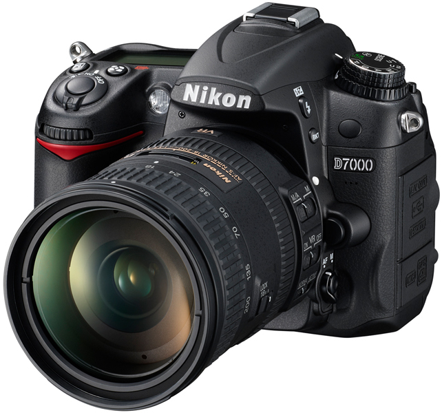 D7000