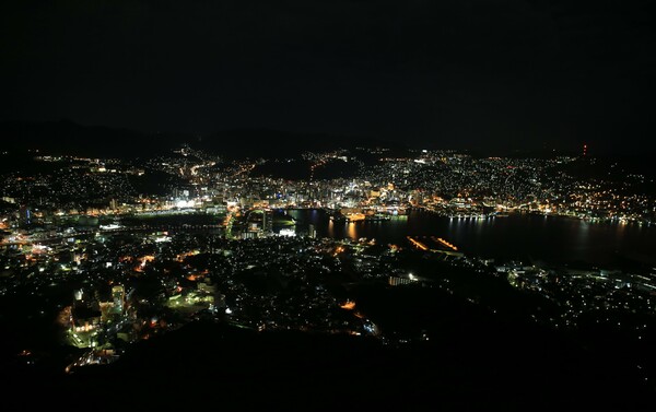 長崎の夜