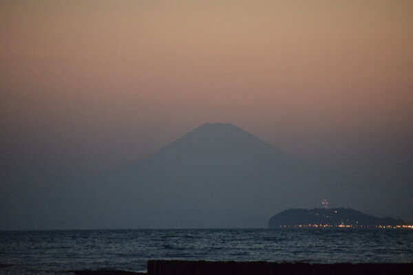富士の影