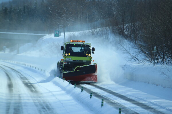高速道路の除雪
