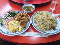 大観亭の名物ランチ