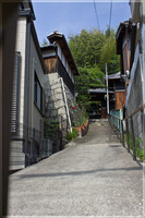 住宅地になった山寺