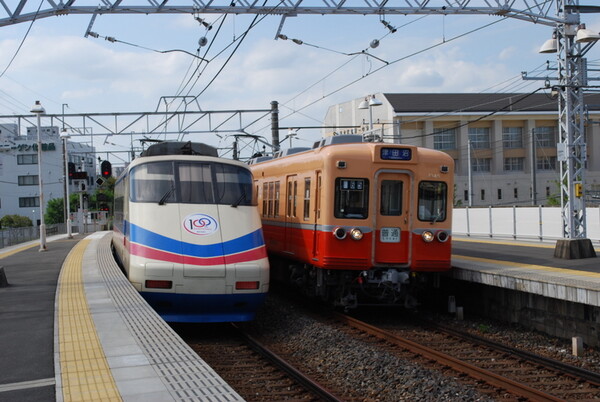 京成電鉄創立１００周年記念列車
