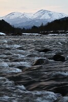 春の流れ　寒河江川