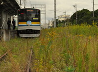 正午の大川駅の風景