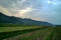 真っ黒な雲が立ち込めた今日の日没