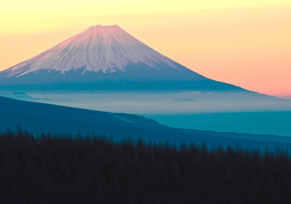霧ヶ峰から見た紅富士