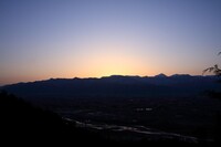 アルプスと奈良井川の日没