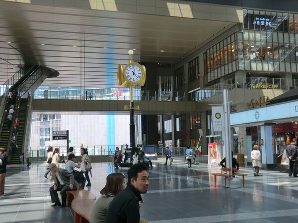 大阪駅（１）