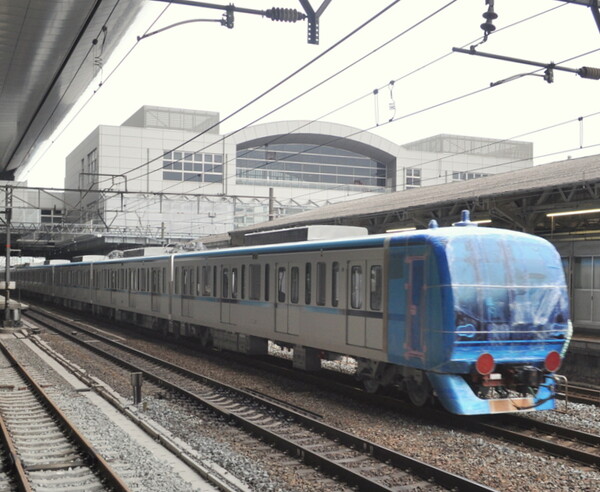 京都駅　東京メトロ東西線新車車両