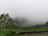 逃げて！雲が襲ってくるヨ