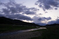 強風もやみ少しだけ夕焼けが・・