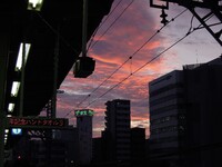 振り返れば夕焼け雲