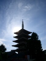 〜　浅草寺の五重の塔　〜