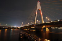 夜の大師橋