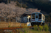 夕暮れの停車場