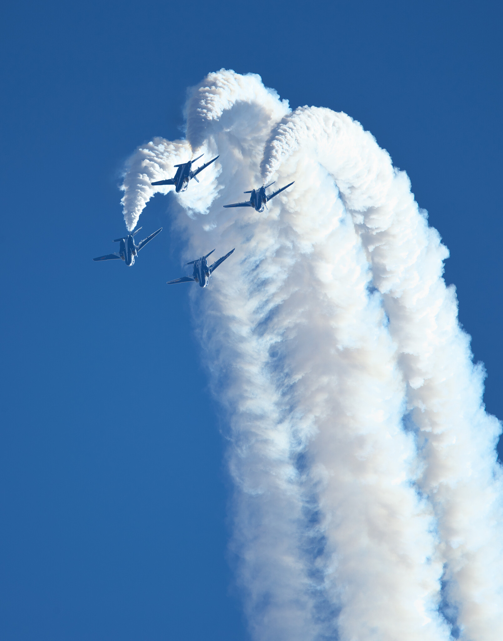 【フリー】　大空のアクロバット