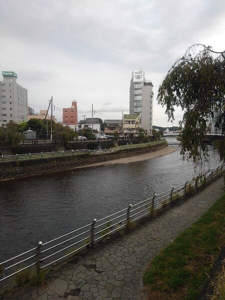 宇都宮の中心部あたりの川の景色