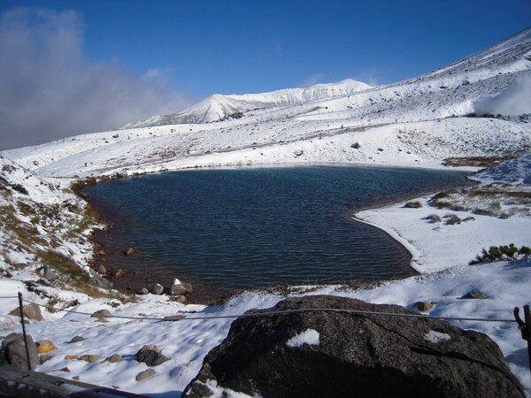 旭岳　姿見の池