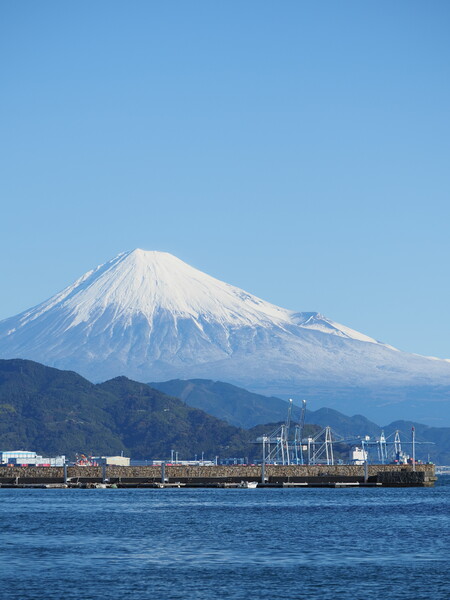 清水港より富士山～朝～