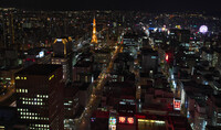 札幌の夜景　テレビ塔を望む
