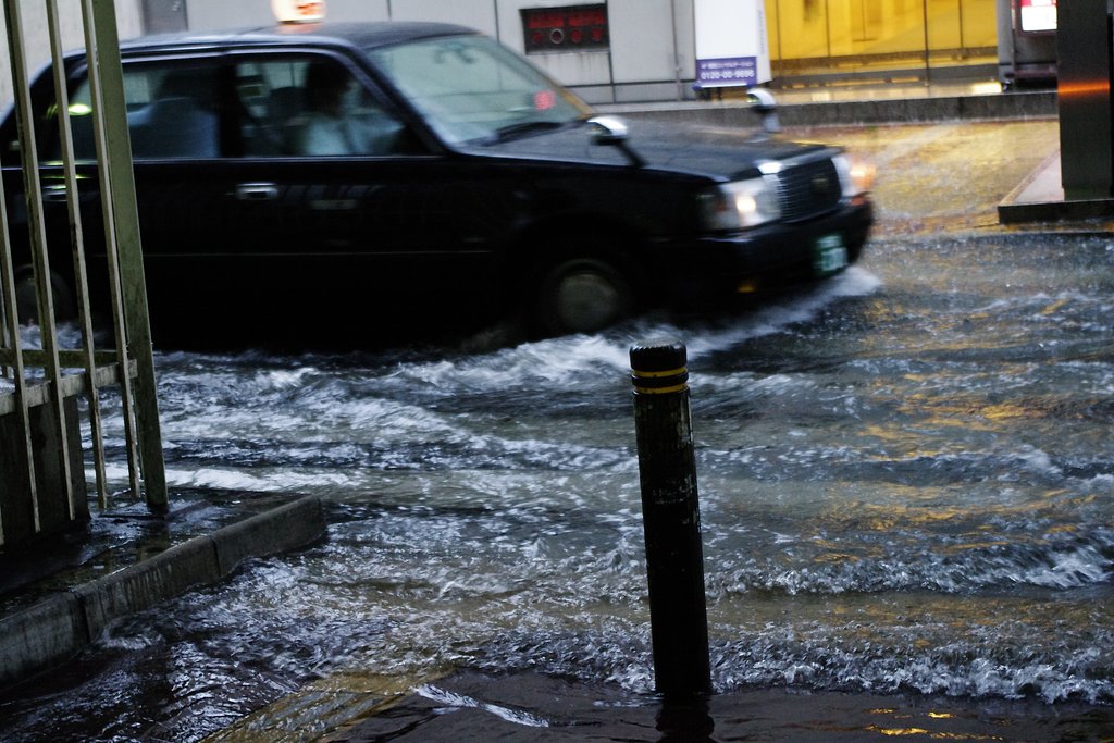 豪雨　大阪