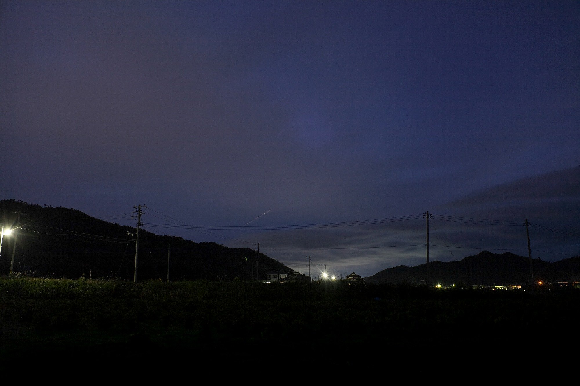 寒い日の夕空。