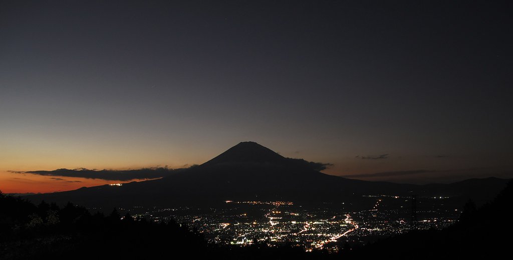 夕暮れの富士