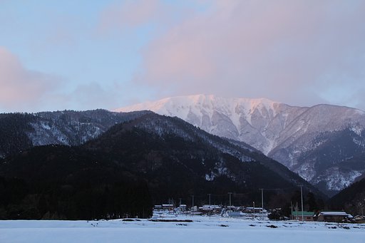 伊吹山夕照