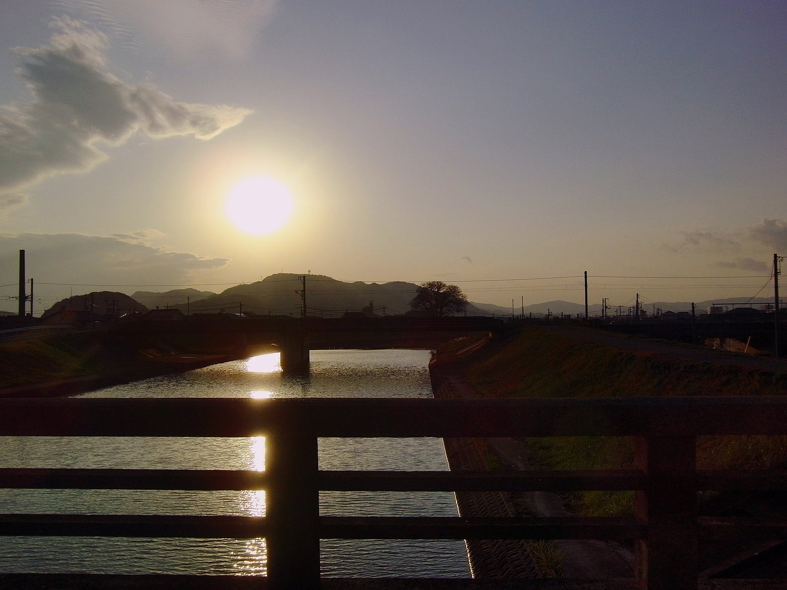 【逆光】夕日直前
