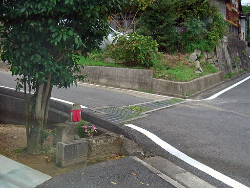 峠の地蔵