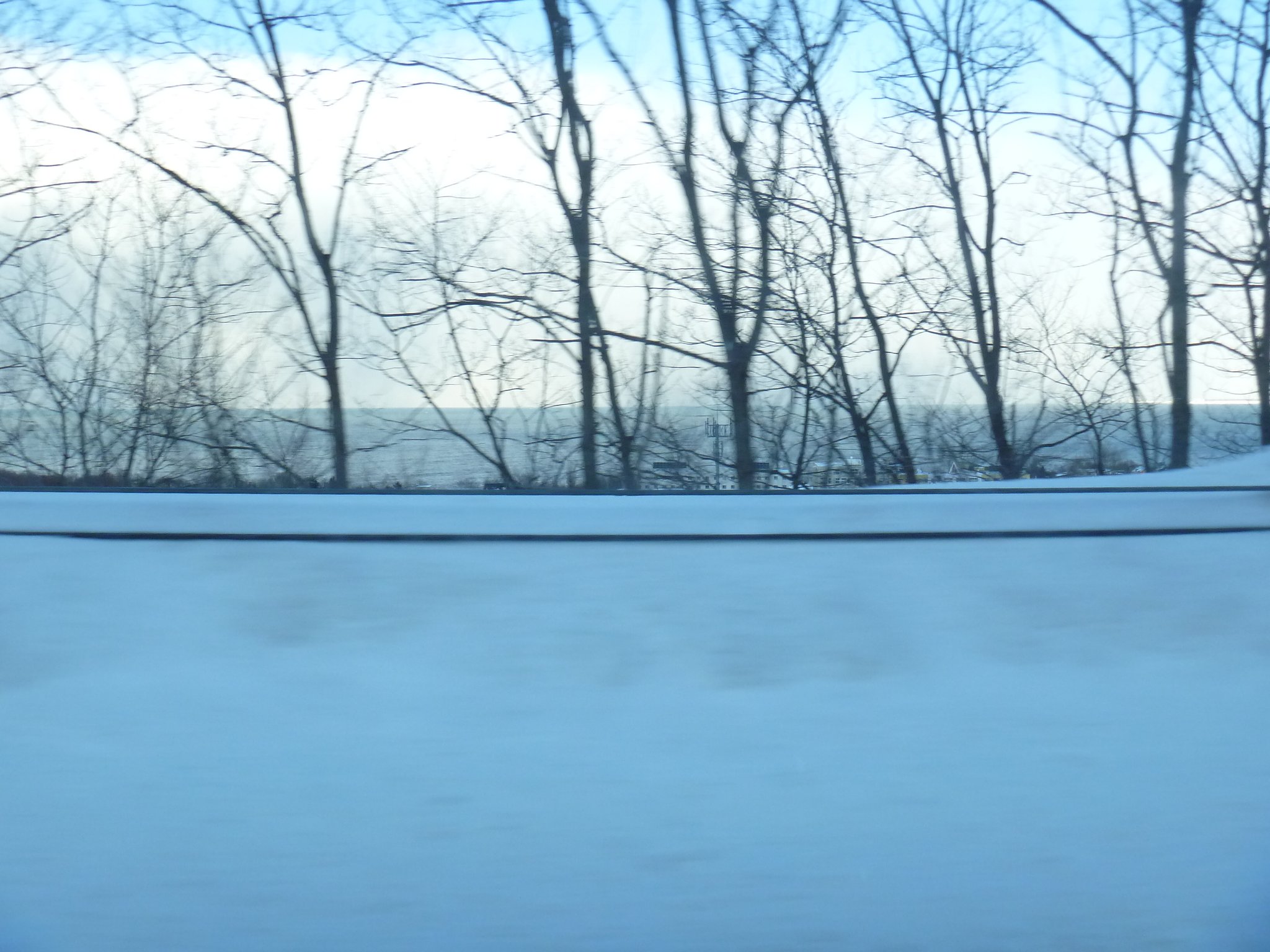 壁のような雪