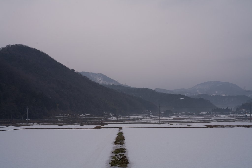 朝日の出の時間ですが・・。