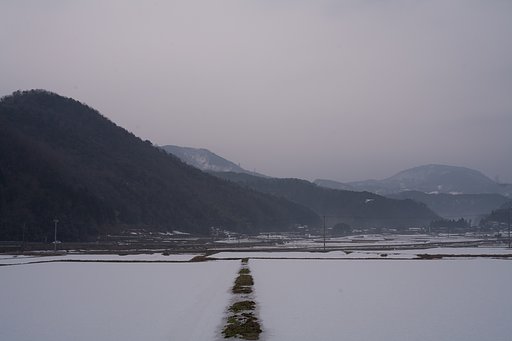 朝日の出の時間ですが・・。
