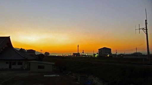 黄金色の【空】