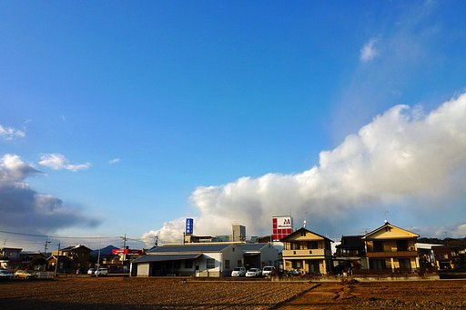 晴れた定点冬空