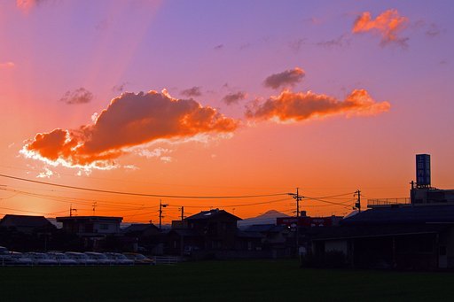 【紅】に染まる夕焼雲