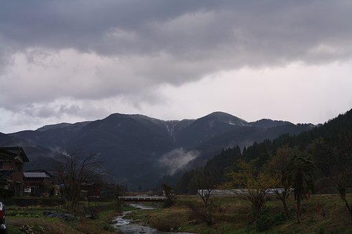 朝日の出の時間は小雨がパラパラ