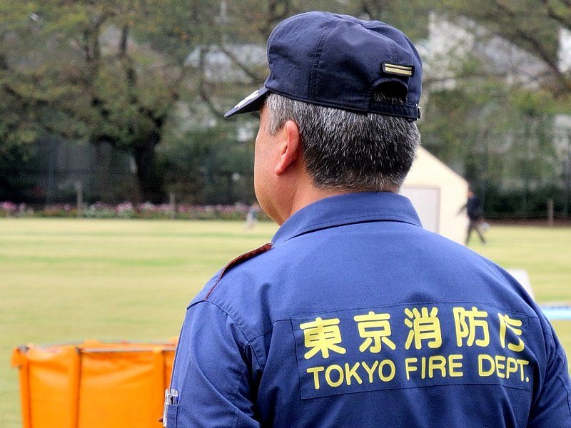 男の背中　消防士編