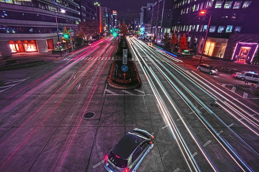 【逆光】 歩道橋から