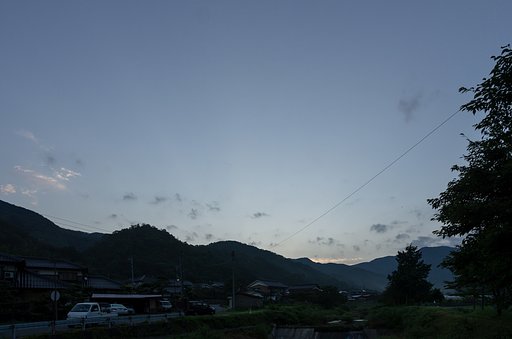 早朝は秋の様に・・。