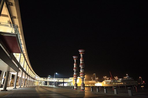 高松港