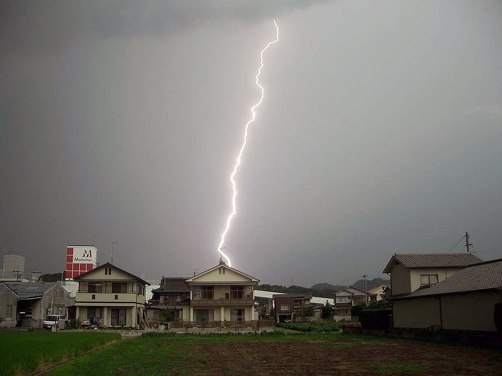 【夏の日】落雷