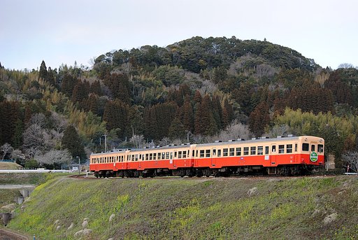 早春の小湊鉄道