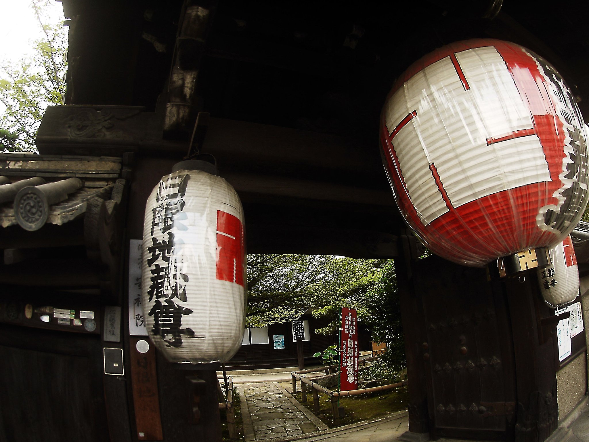 　白限地蔵尊