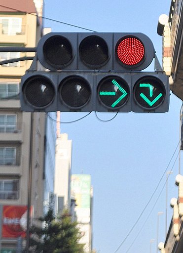 【縦撮り】Uターン矢印信号