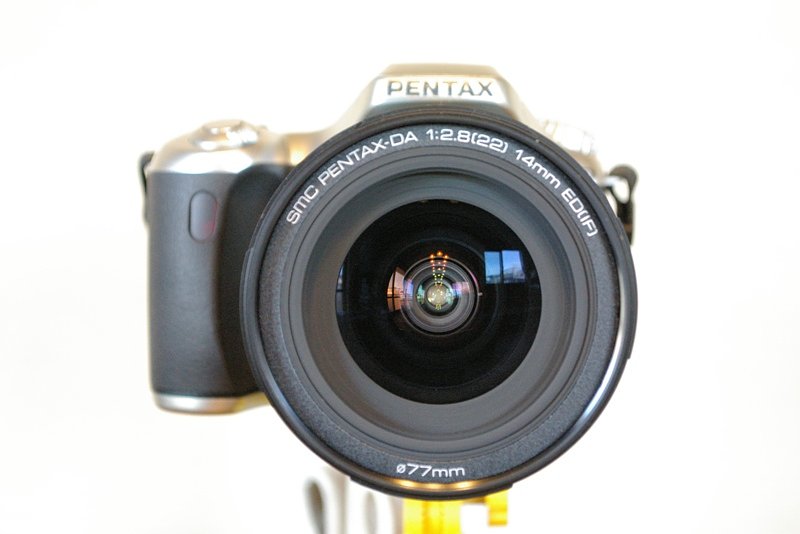 SMC PENTAX-DA 1:2.8 14mm ED(IF)