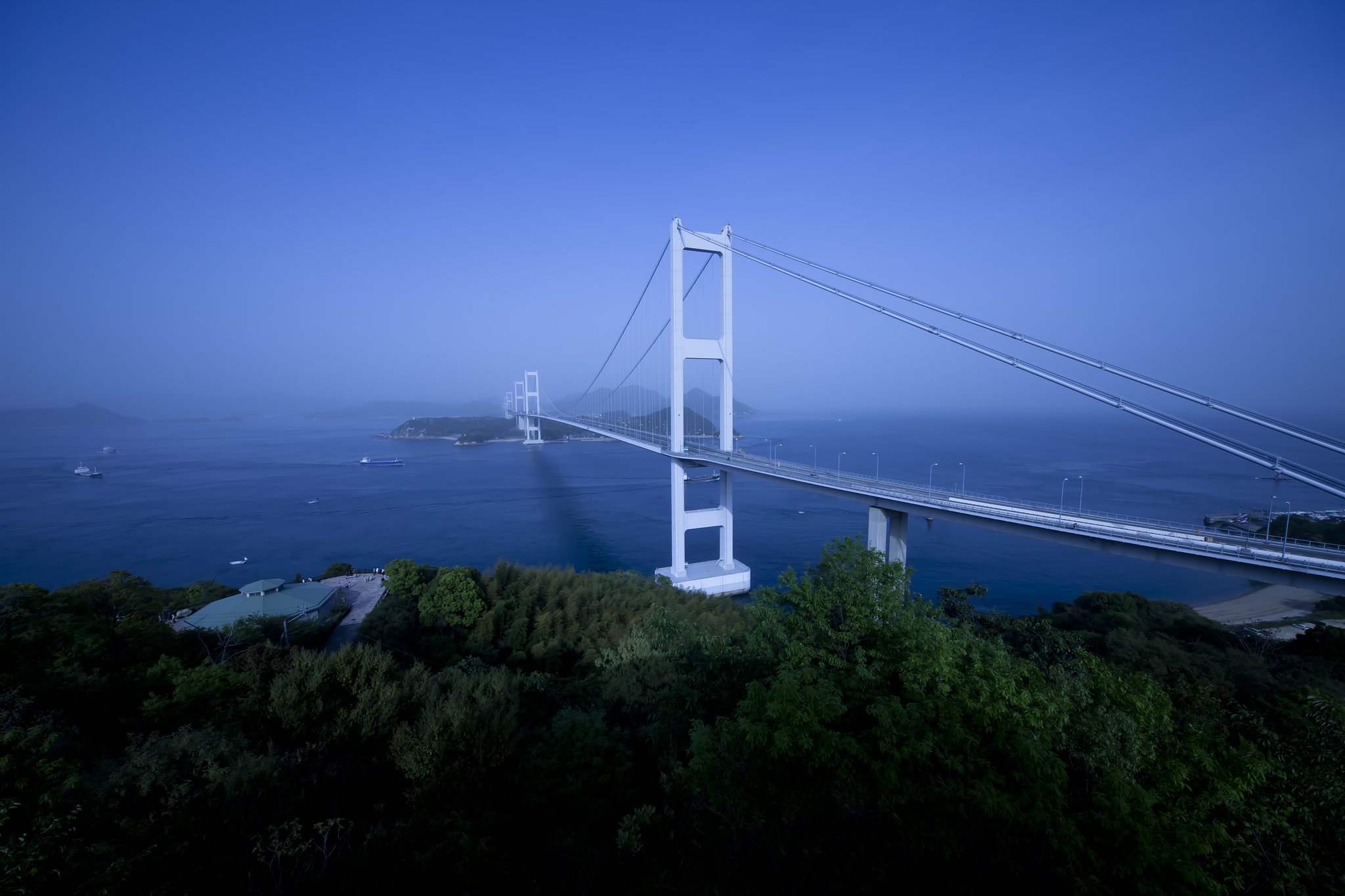 来島海峡大橋