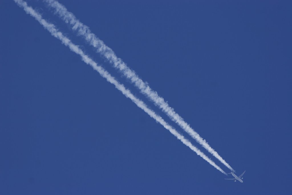 Contrail