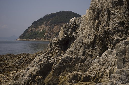 瀬戸の内海（せとのうちうみ）